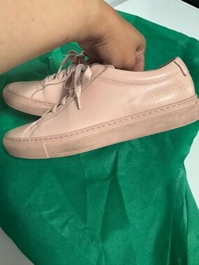Common Projects Pale Pink Leather Low-Top Sneakers